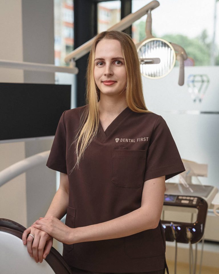 Inese Kustrova, dental hygienist